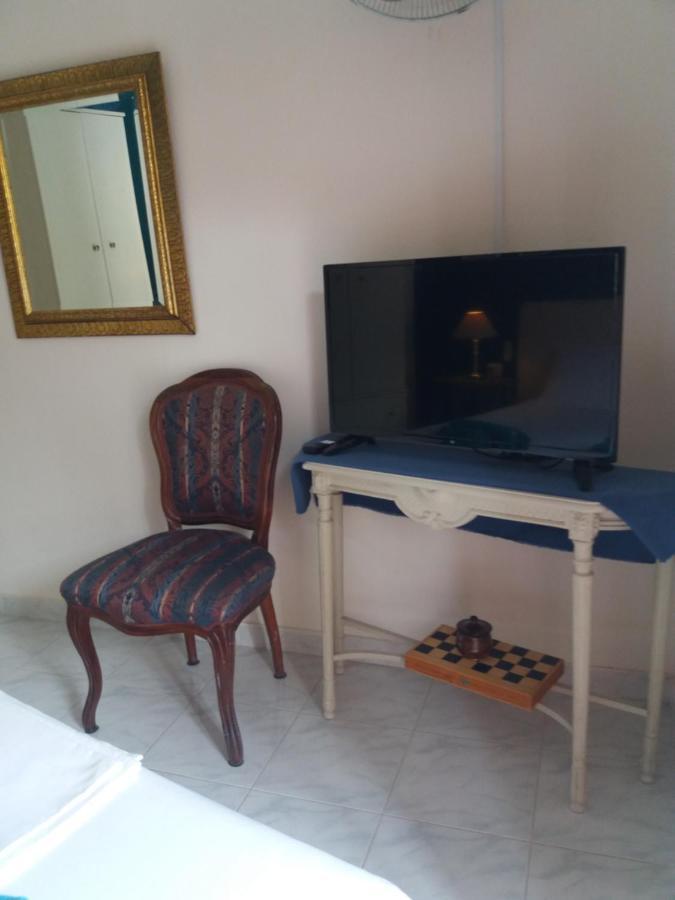 Forest & Sea Apartment Poros Town エクステリア 写真